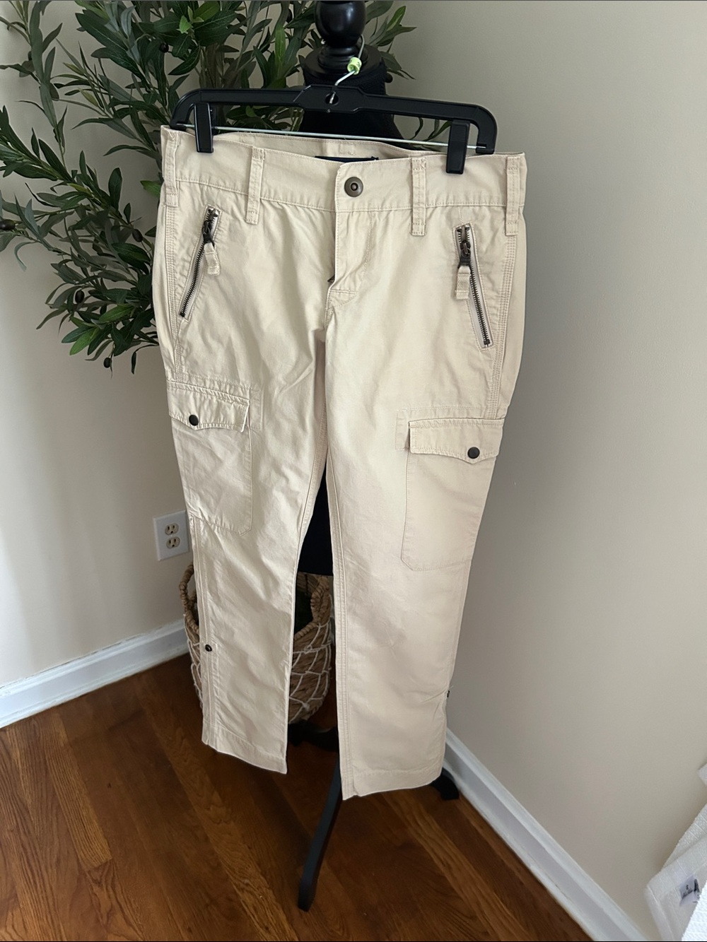 Ralph Lauren Cream Cargo Pants with Zip Pockets